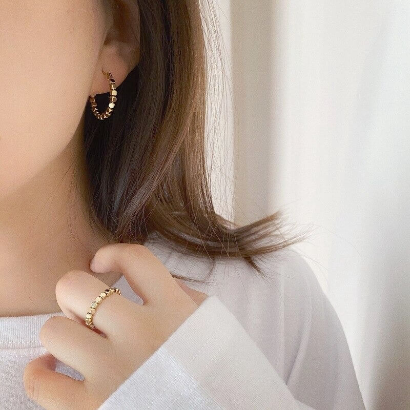 14K Gold Plated Hoop Earrings with Vintage Cube Charm for Women – Trendy Elegant Jewelry