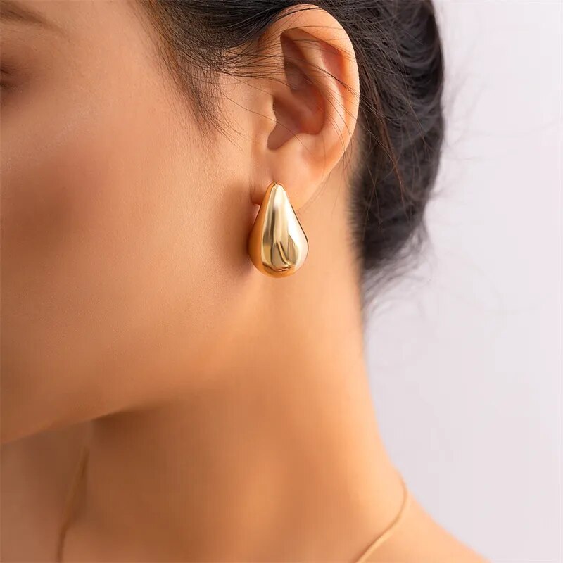 Classic Dangle Earrings for Women – Elegant Lightweight Drop Earrings