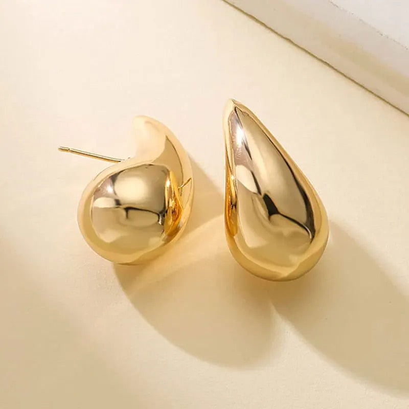 Classic Dangle Earrings for Women – Elegant Lightweight Drop Earrings
